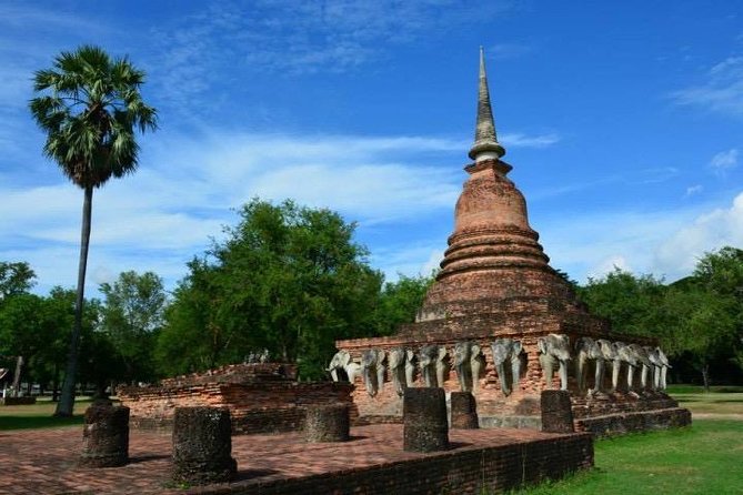 1 Day Sukhothai Historical Park from Chiang Mai Private Tour - Three hours among temples and royal ruins