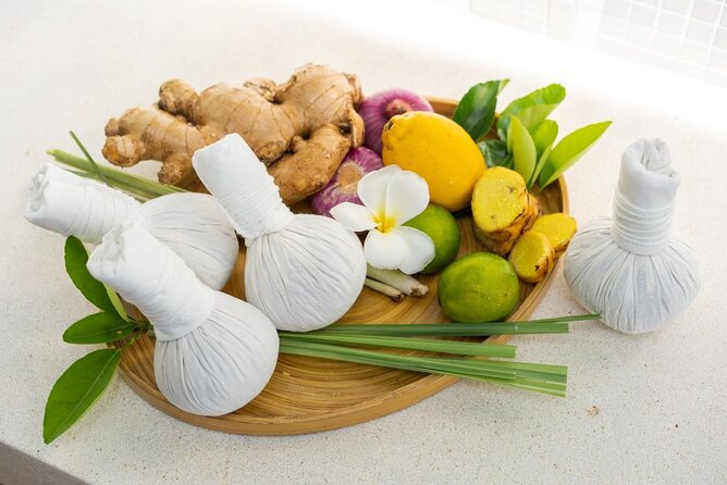 120 Minutes Signature Muay Thai Massage - What the herbal compress adds