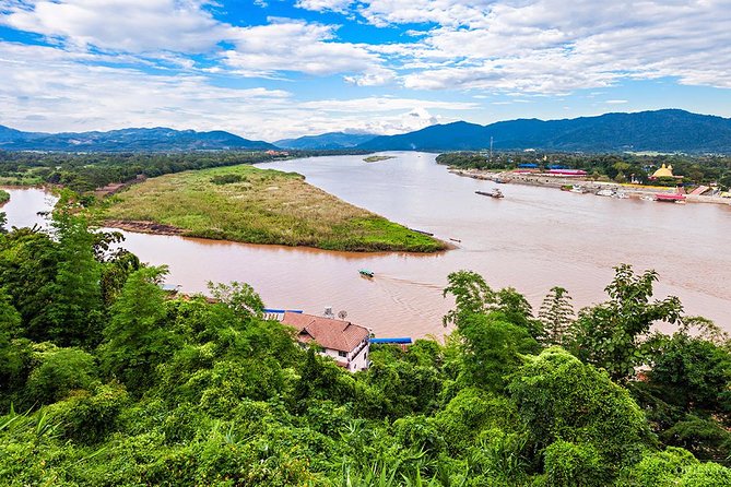 2-Day Best of Chiang Rai from Chiang Mai Private Package - Black House and Chiang Rai’s darker artistic mood