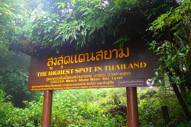 3-in-1: Doi Inthanon Tour, Elephant Sanctuary, and Trekking Trail - Hiking the Phak Dok Seaw trail