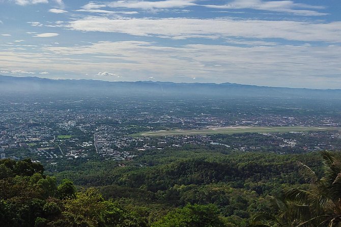4 highlights: Sticky Waterfall/Elephants/local market /Wat Banden - Is $65 good value for a full day?
