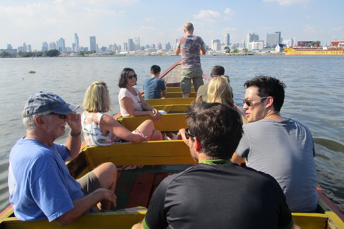 5-Hour Bike Tour of Hidden Bangkok - Back alleys, tight turns, and real Bangkok traffic