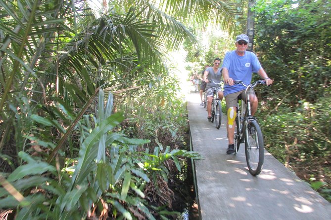 5-Hour Bike Tour of Hidden Bangkok - A guide can make or break this route