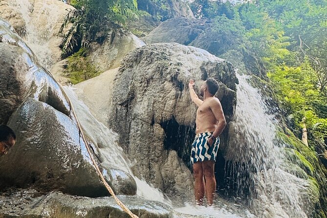 7 Hour Sticky Waterfall and Zipline Adventure - What to pack and what to clarify