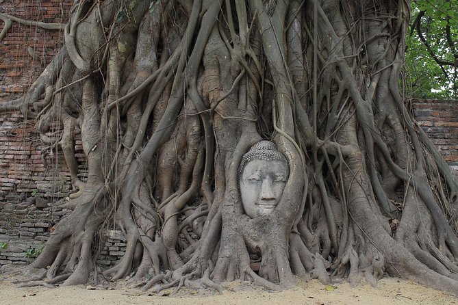 A Day in Ayutthaya: Private 5 UNESCO Temples Tour From Bangkok - Wat Phra Si Sanphet, the former royal temple