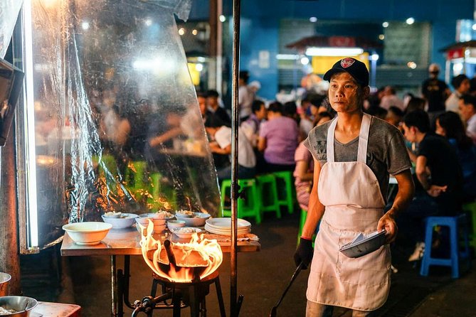 A Magical Evening in Bangkok: Private City Tour - The guide can make or break the evening