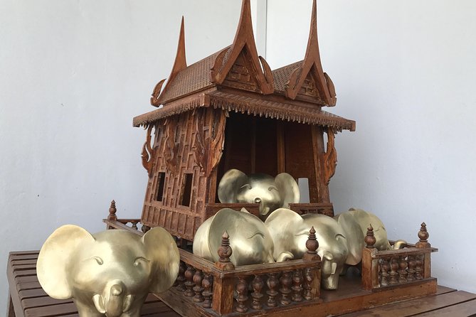 A Personal Shopper - Why a Personal Shopper Helps at Chatuchak