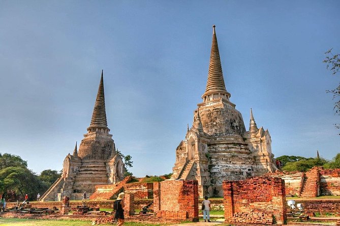 Afternoon Ayutthaya heritage site & River Boat Ride at Sunset - Timing, meeting point, and the small-group setup