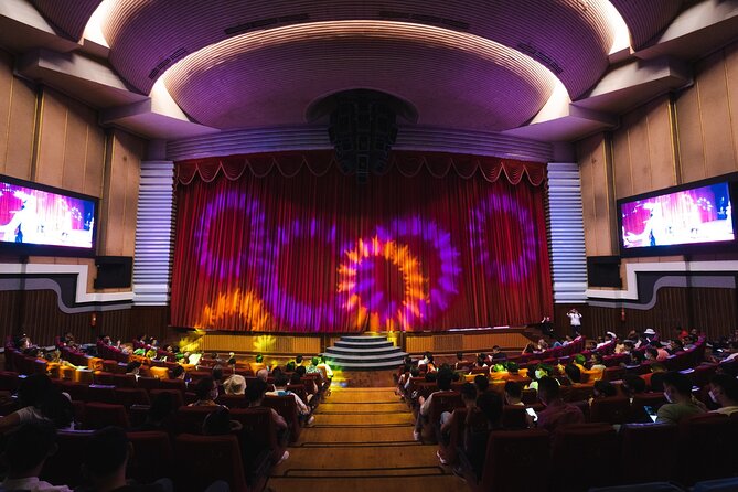 Alcazar Cabaret Show Pattaya - Choosing Between Regular and VVIP Seats