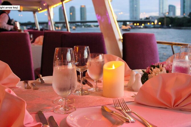 Amazing Chaophraya Dinner Cruise Experience - Live music, dancing, and the mood on board