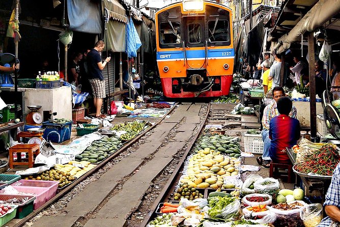Amphawa Floating Market Tour with Maeklong Railway Market (SHA Plus) - Two famous markets, one long afternoon