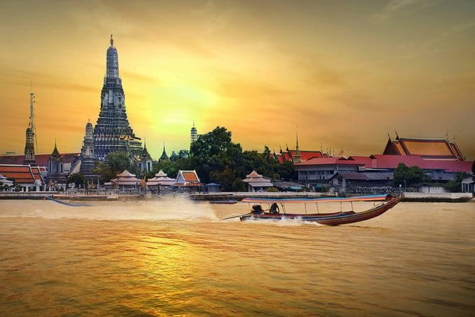 Ancient City & Temples of Ayutthaya ( UNESCO ) by River Cruise with Buffet Lunch - The 7:00 a.m. start and ride north