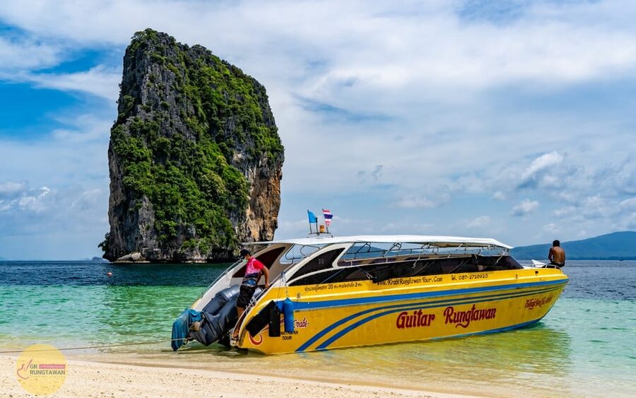 Ao Nang: 4 Islands Day Tour by Speedboat or Longtail Boat - The guide makes a real difference