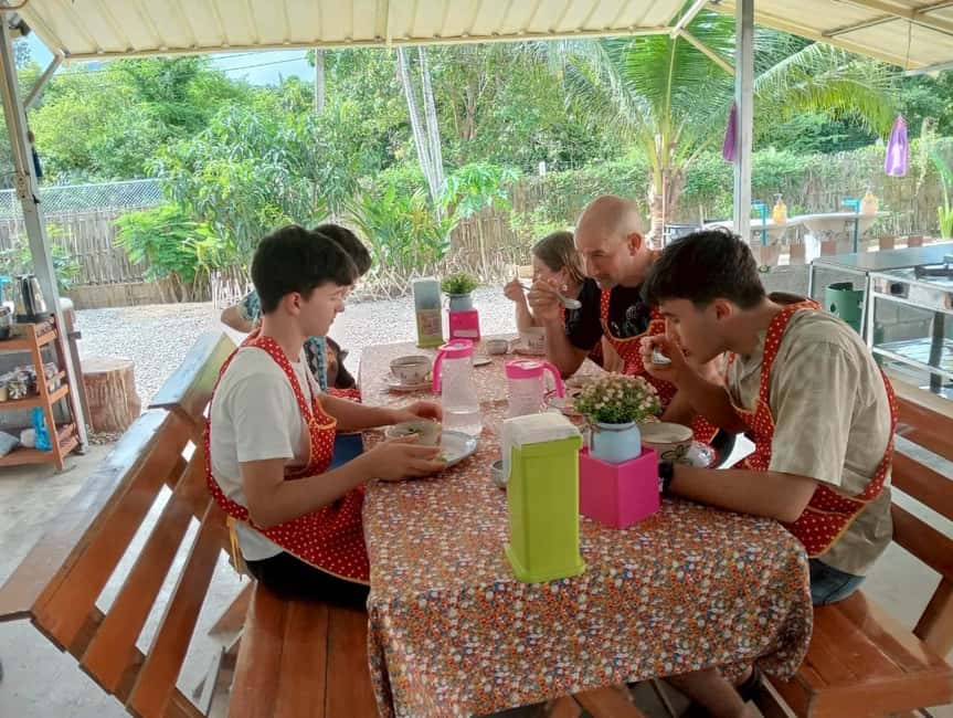 Ao Nang: Authentic Thai Local Cooking Class - Choosing five dishes instead of one fixed menu