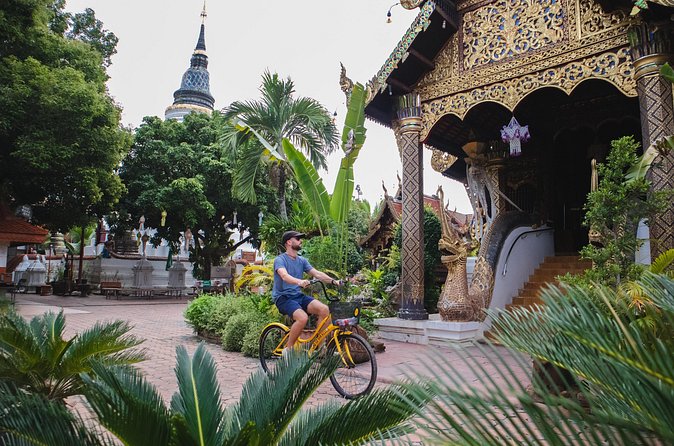 Authentic Chiang Mai 4-Hour Bicycle Tour with Northern Food - Markets and Northern Thai Food