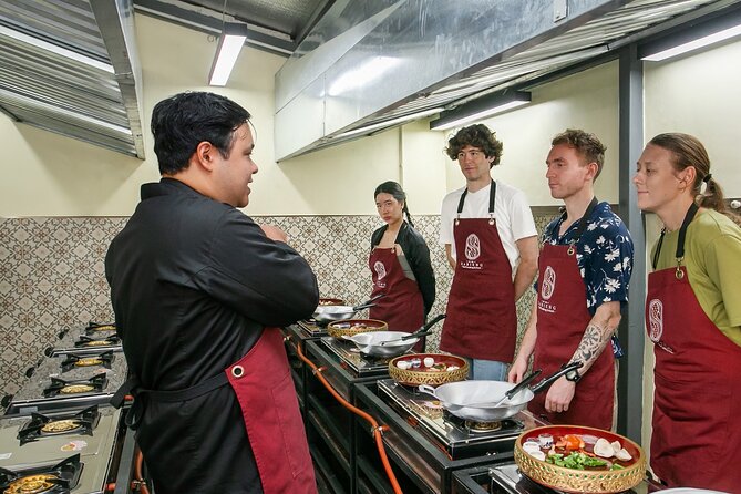 Authentic Thai Cooking with the Largest market visit &TukTuk ride - The instructors make the difference