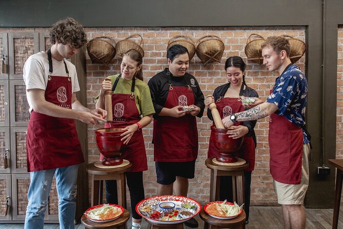 Authentic Thai Cooking with the Largest market visit &TukTuk ride - Who should book this experience?