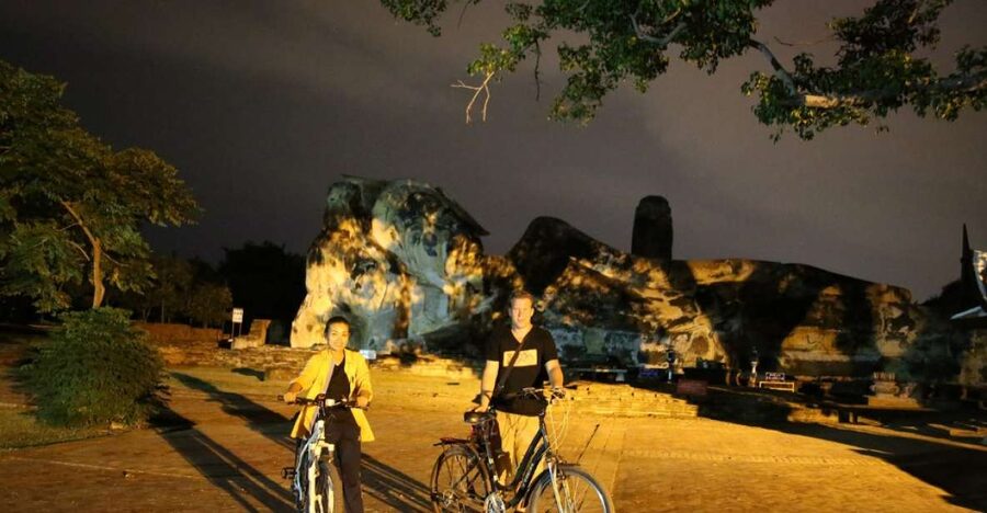 Ayutthaya: 3-Hour Sunset Ride Bike Excursion - Chao Phrom Market and the Bang Ian night market