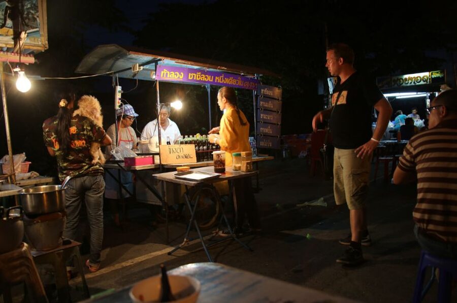 Ayutthaya: 3-Hour Sunset Ride Bike Excursion - Dinner at a local restaurant