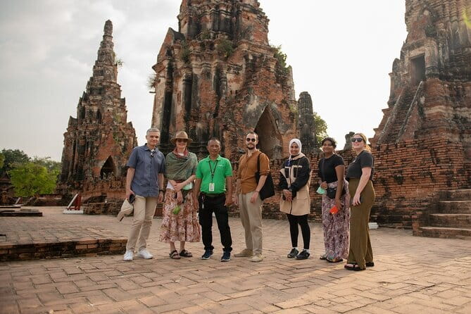 Ayutthaya, Damnoen Floating & Maeklong Railway Market Day Tour - Why this three-stop route works from Bangkok