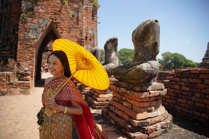 Ayutthaya Day Tour By Coach and Cruise - The coach ride and the first look at Ayutthaya