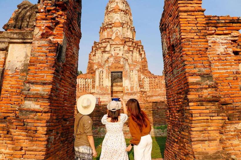 Ayutthaya One Day: Famous Temples & Bang Pa-In Palace Tour - Central Ayutthaya gives you a needed pause