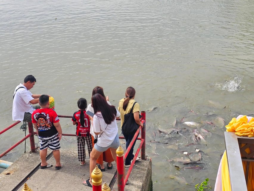 Ayutthaya: Private Boat Tour with Optional Temple Visits - Wat Chaiwatthanaram, the strongest stop on the route