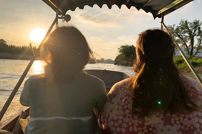 Ayutthaya Sunset Boat & UNESCO Temples: Multi-language private tour from Bangkok - Wat Mahathat: the Buddha head in the bodhi tree