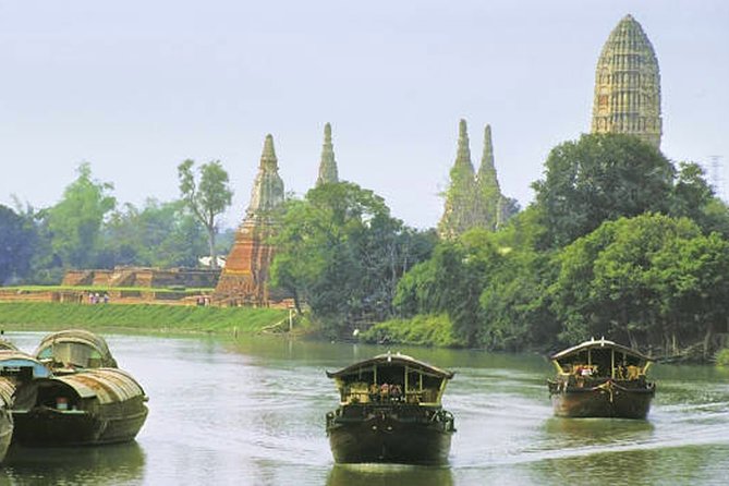 Ayutthaya UNESCO Temples Group Tour with Lunch - Guides can make the ruins click