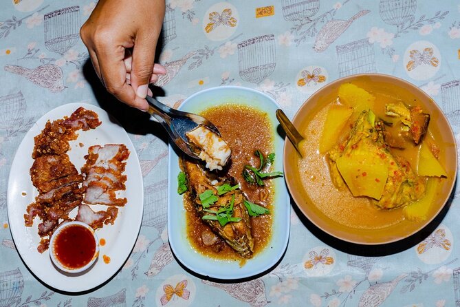 Baba Tastes Phuket Food Tour with 15+ Tastings - How the guides shape the experience