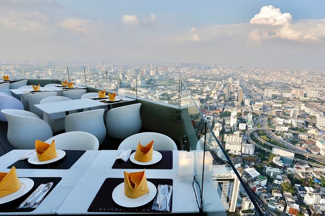 Baiyoke Sky Dinner Experience with Observation Deck Access - Timing your visit from lunch to late dinner