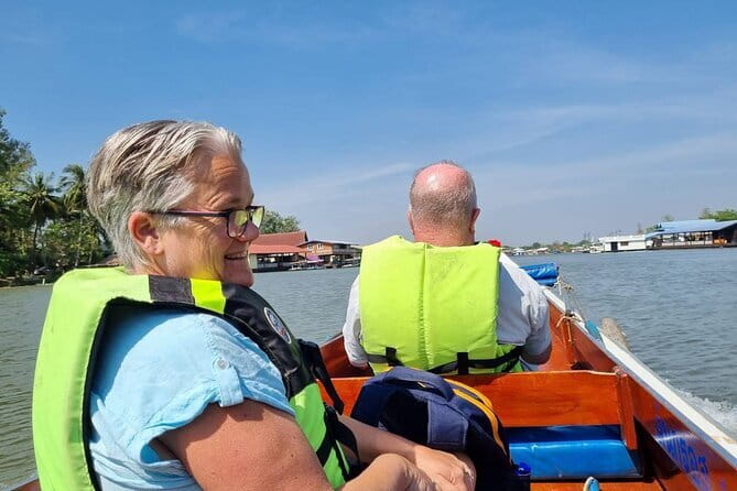 Bangkok: A 4 Hours Tuk Tuk Sightseeing Tour At Iconic Landmarks - Tuk-tuk travel between Bangkok’s old sights
