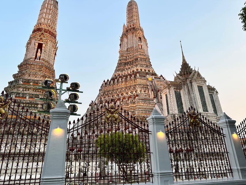 Bangkok: A 4 Hours Tuk Tuk Sightseeing Tour Iconic Landmarks - The Grand Palace after sunset