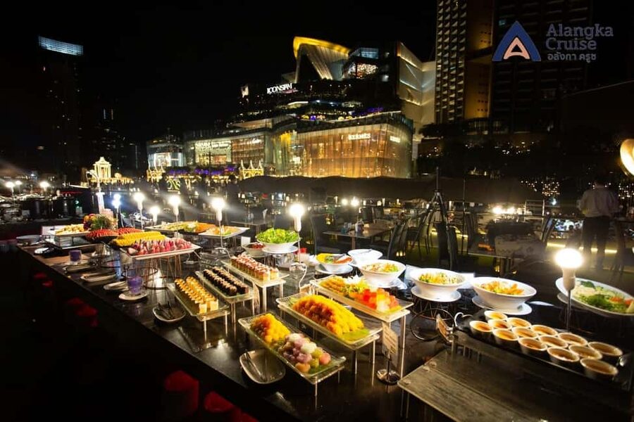 Bangkok: Alangka Luxury Cruise with Buffet and Live Music - The buffet: useful, filling, and not the main reason to book