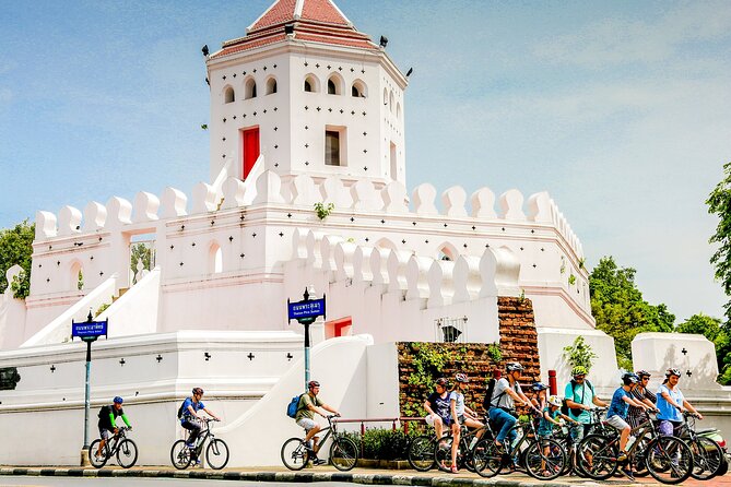Bangkok: Backstreets and Temple Historic Bike Tour - The Giant Swing and the ride back