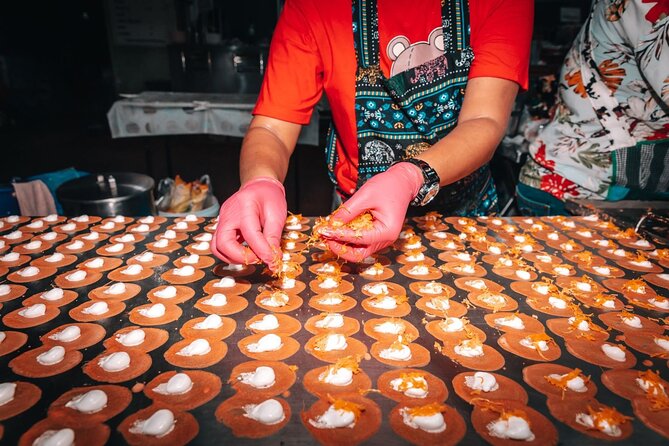Bangkok Backstreets Food Tour with 15+ Tastings - What the 15 or more tastings are really like