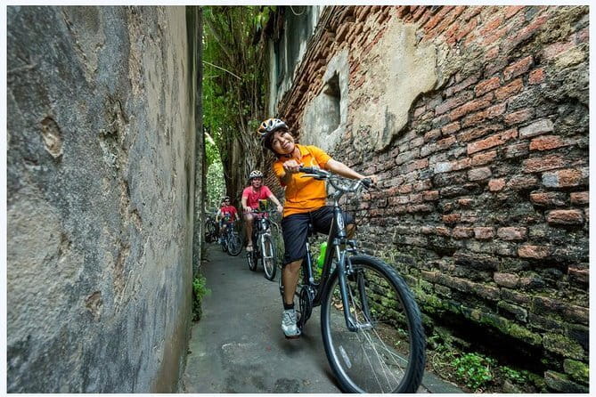 Bangkok: Bike and Longtail Boat Tour with Lunch - The One-Hour Longtail Boat Ride Through Bangkok’s Klongs