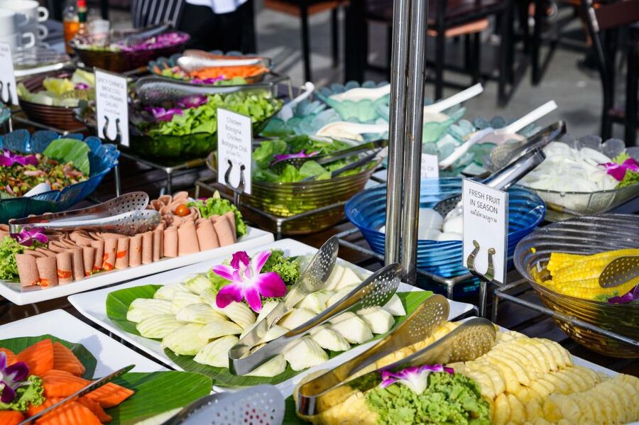 Bangkok: Calypso Cabaret & Dinner Cruise with Hotel Transfer - Should you book Bangkok’s cruise and cabaret combination?