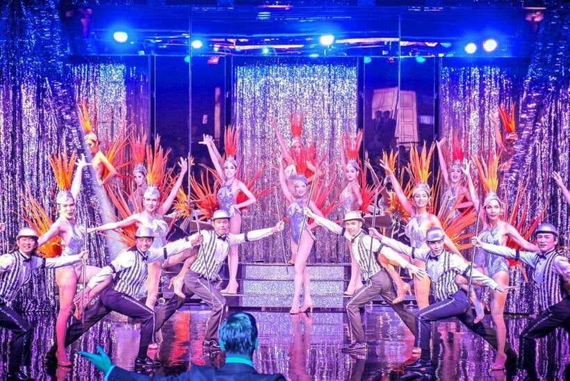Bangkok: Calypso Cabaret Show with Thai Set Dinner - The performers and the show’s place in Bangkok