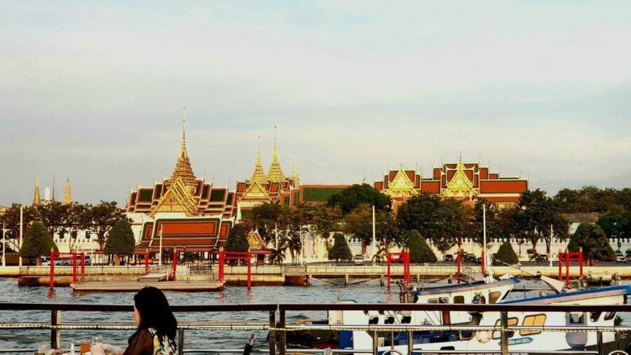 Bangkok: Calypso x White Orchid Cruise with Private Transfer - Practical advice for a smoother evening