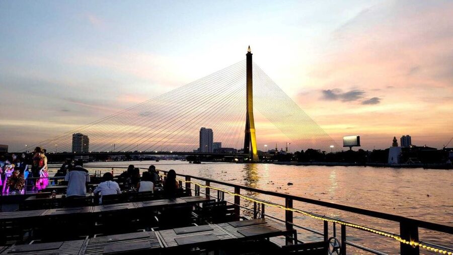 Bangkok: Calypso x White Orchid Cruise with Private Transfer - Why this Bangkok night works so well