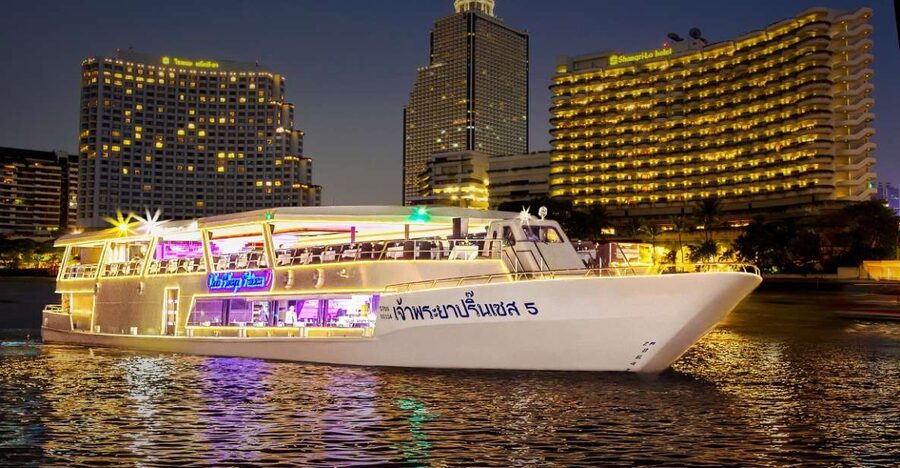 Bangkok: Chao Phraya Princess Dinner Cruise Ticket - Rama VIII Bridge and the best photo moments
