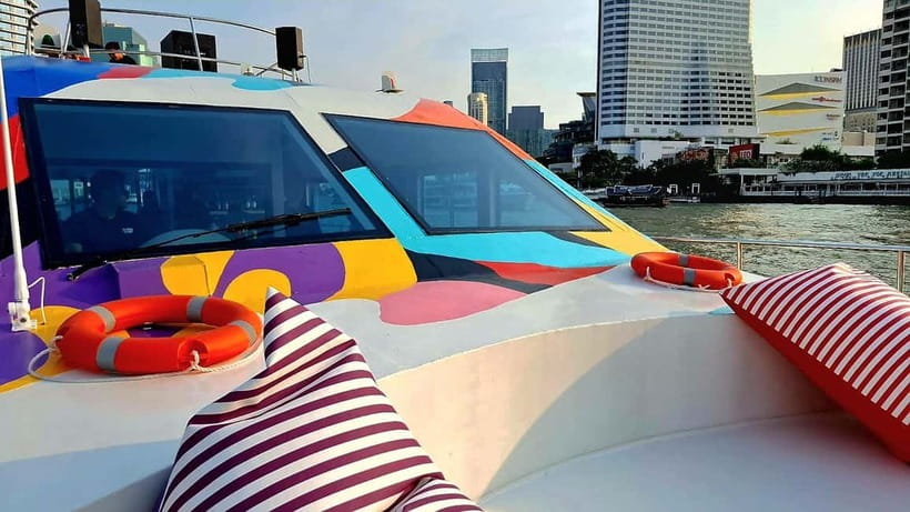 Bangkok : Chaophraya Booze Cruise – Drinks Onboard - Starting at River City Bangkok