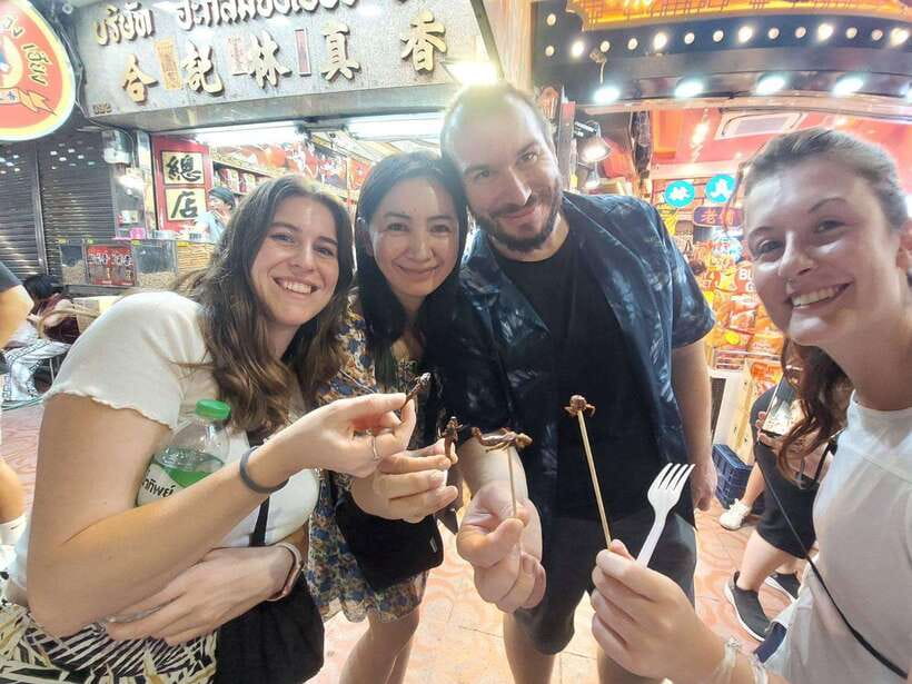 Bangkok: Chinatown Food Tour with Michelin Food Stalls - Why Yaowarat is such a good setting for a food tour