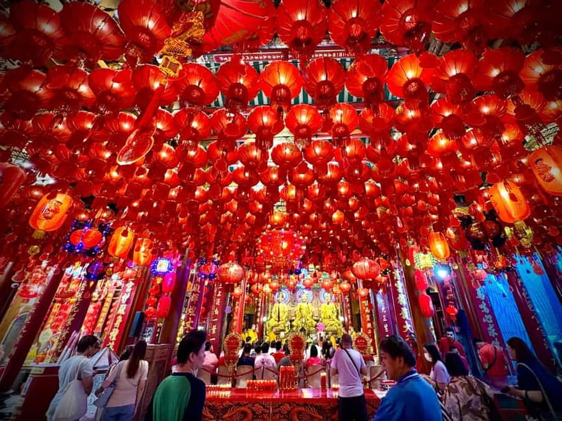 Bangkok: Chinatown & Taladnoi Street Art Guided Walking Tour - Key points at a glance