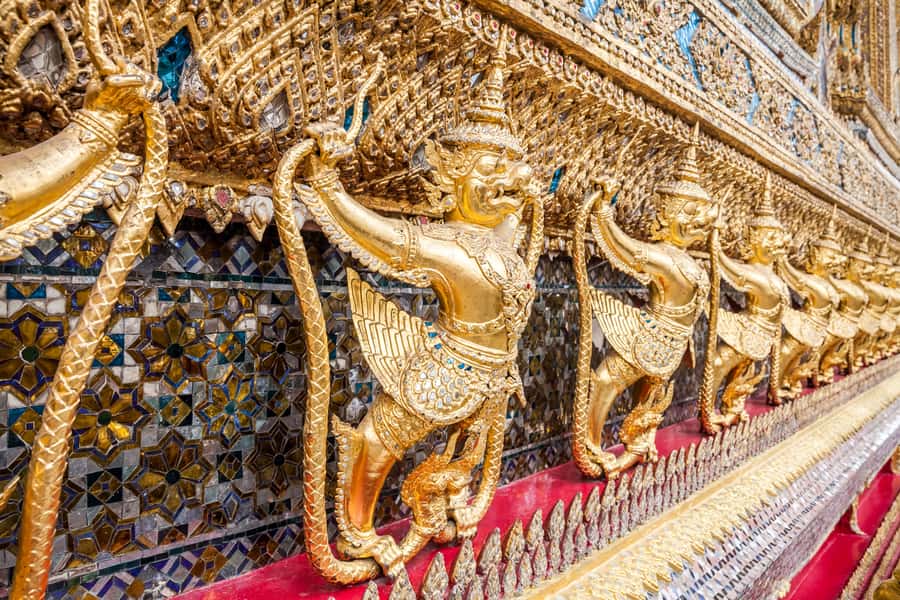 Bangkok: City Highlights Temple and Market Walking Tour - Price, pace, and overall value