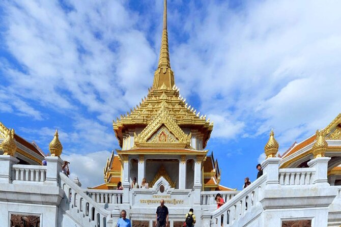 Bangkok City Tour with Guided Temple Visits and Shared Transfers - Maha Pruettharam and the Mini Reclining Buddha