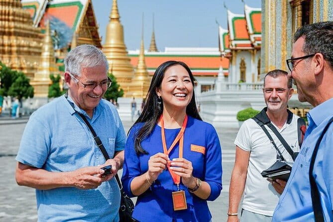 Bangkok Classic 3-Temples With Buffet Lunch Day Tour - The day at a glance