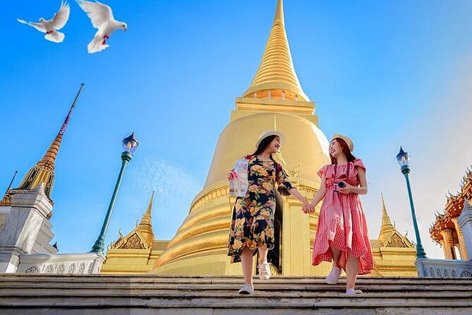 Bangkok Classic 3-Temples With Buffet Lunch Day Tour - Wat Arun and the Chao Phraya opening