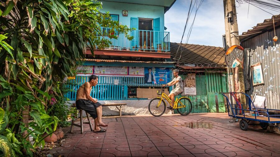Bangkok Classical Bicycle Tour - Starting beside River City Shopping Center